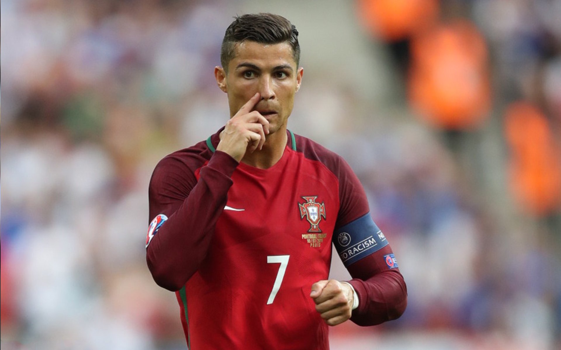 欧冠淘汰赛焦点战，多特蒙德强压阿森纳的战术博弈